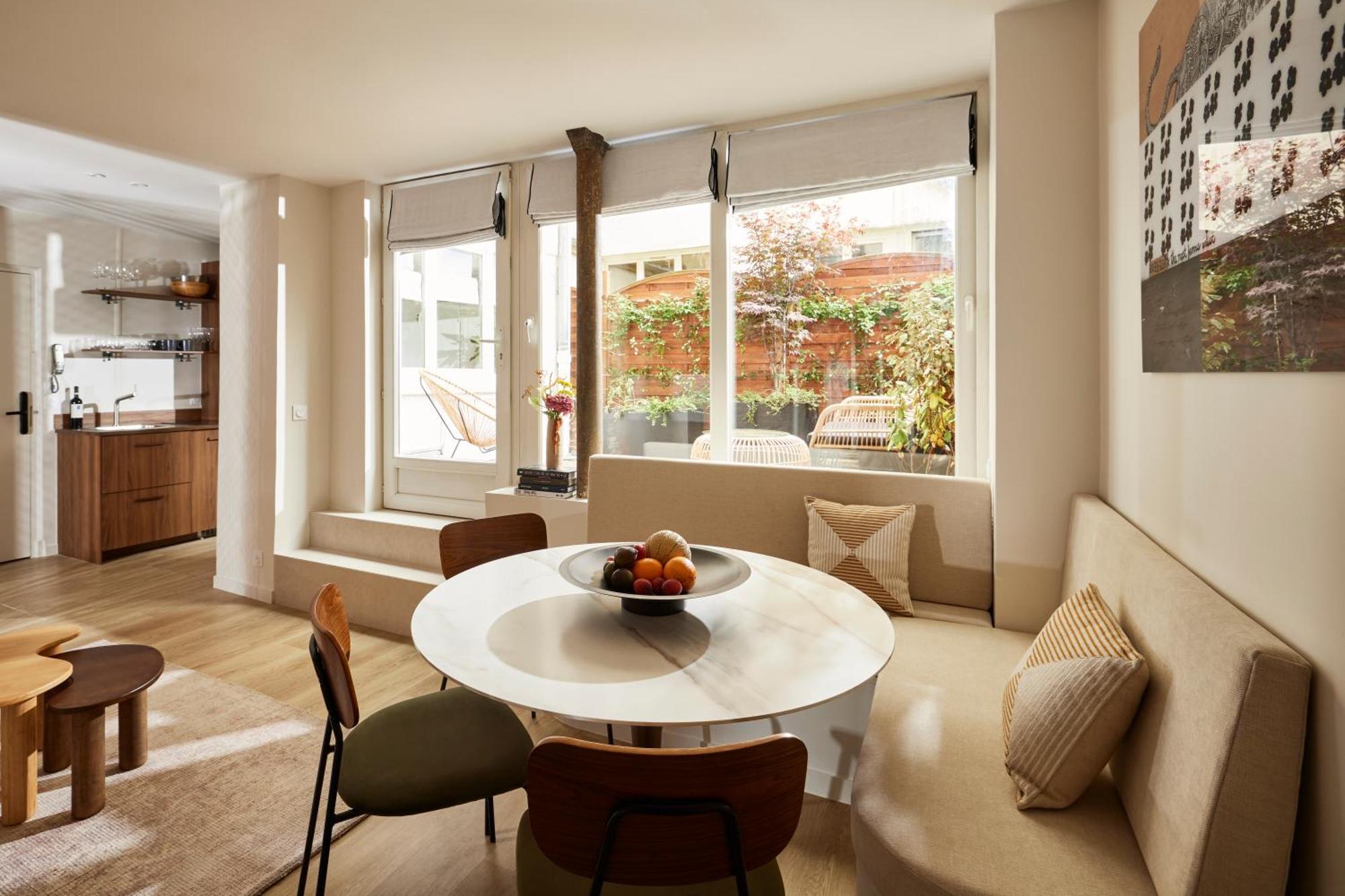 Apartamento Stylish 2Br & 2Ba With Private Terrace París Exterior foto